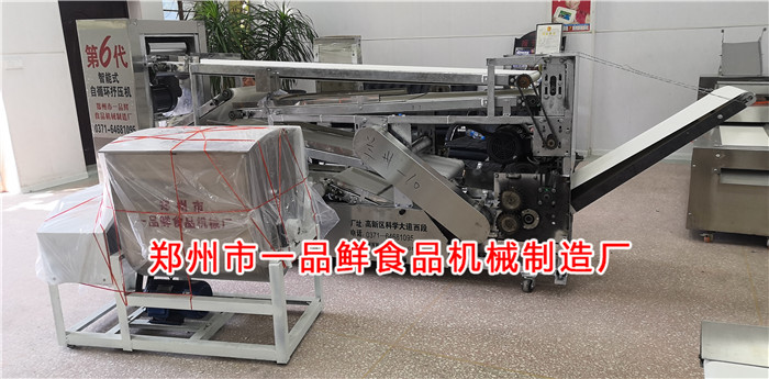 蘭州客戶的揉壓機(jī) 蘭州客戶的揉壓機(jī)